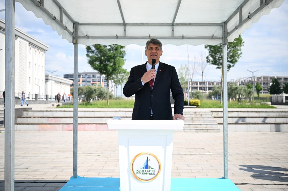 Kartepe Kent Meydanı'da Bayram Bereketi