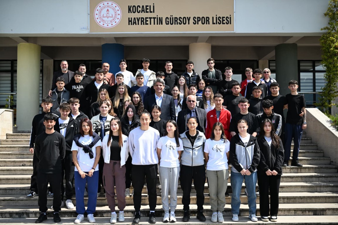 Kartepe'de Gençlik Rüzgarı