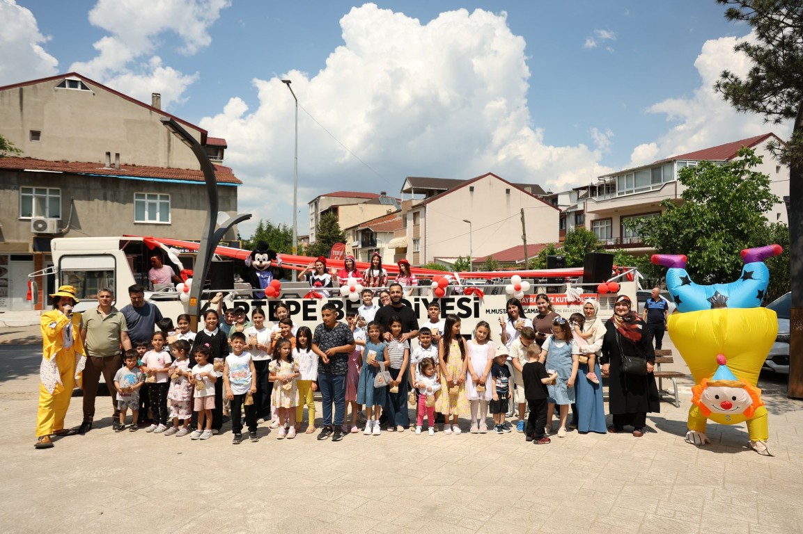 Kartepe'de Çocukların Bayram Coşkusu