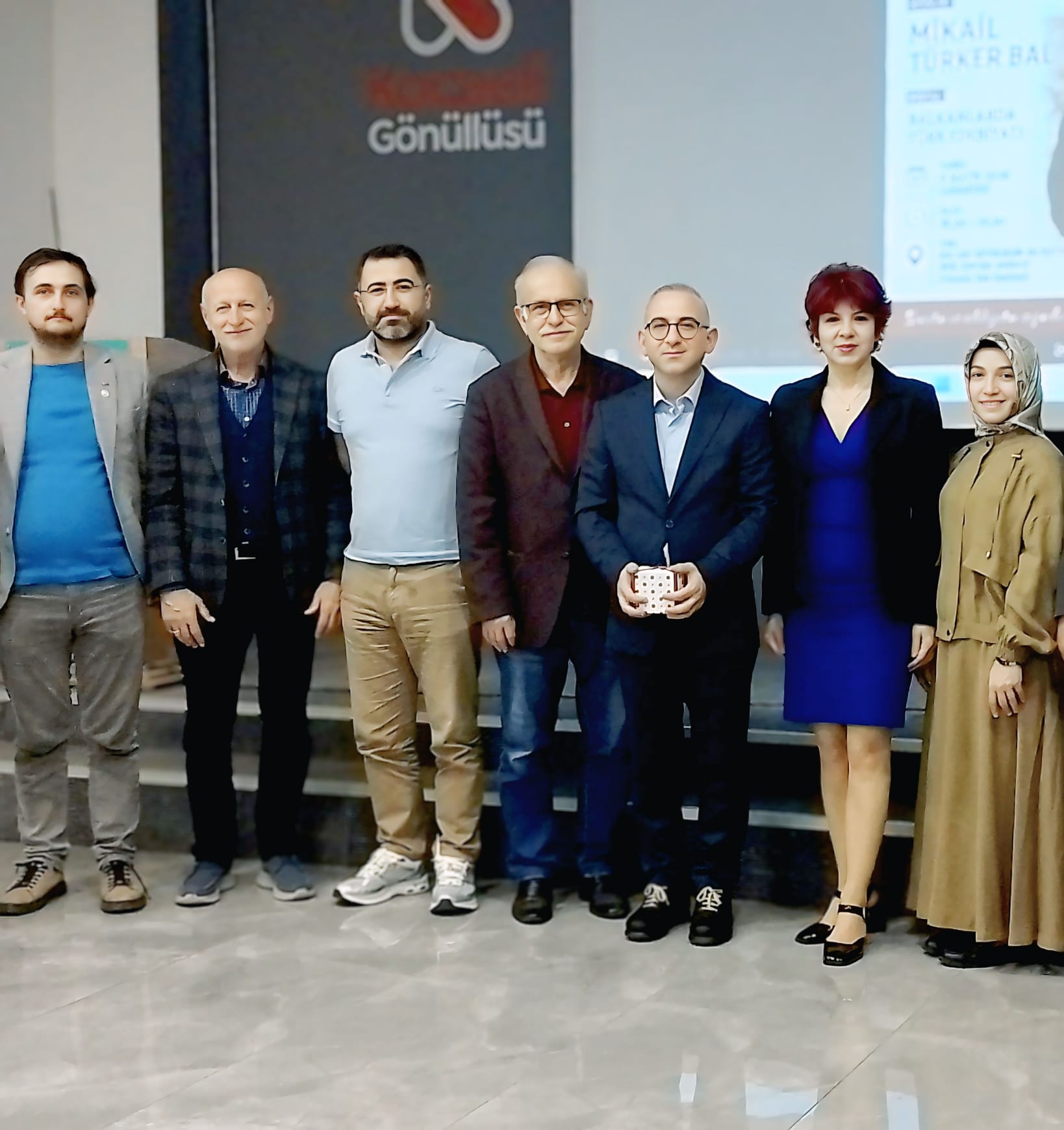 TÜSŞAD'dan Balkanlarda Türk Edebiyatı Konulu Söyleşi