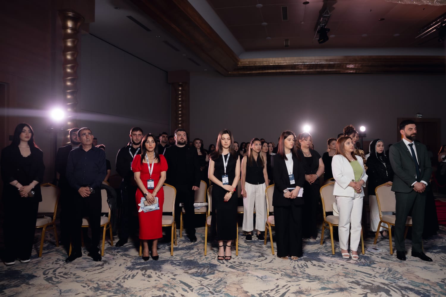 Etibar Həsənzadə’ye Uluslararası Ödül