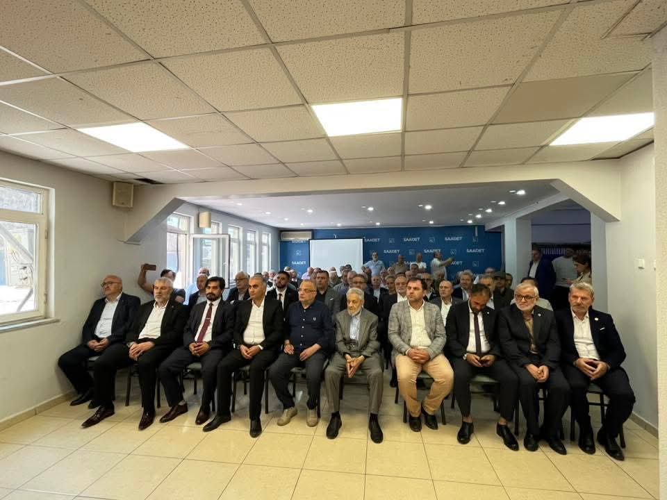 Saadet Partisi Kocaeli İl Teşkilatı Bayramlaşma Programında Buluştu