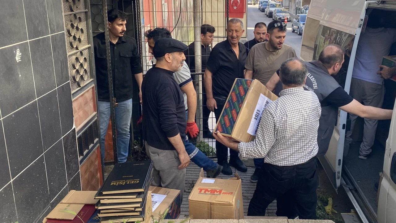 Şehitlerin Adı Kitaplarla Yaşıyor: Mustafa Eranıl’dan Yozgat’a 25 Bin Kitap Desteği