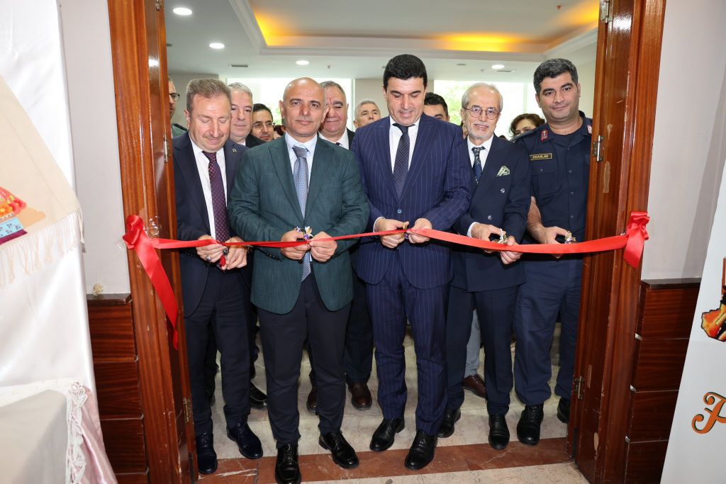 Körfezli Kadınlardan Yılsonu Sergisi