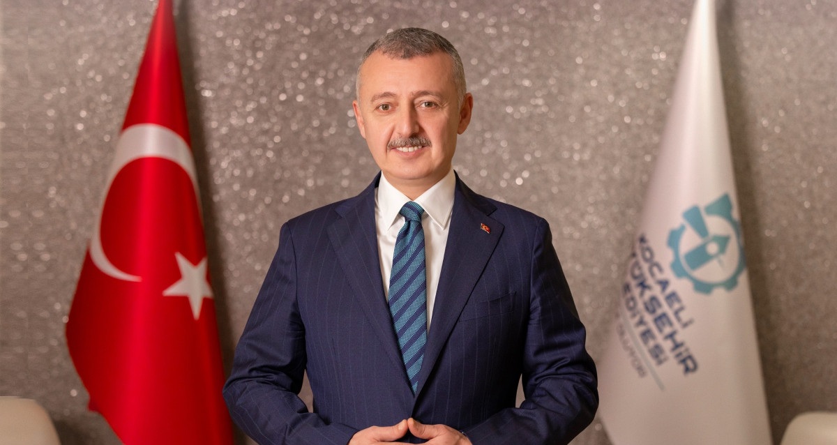 Kocaeli Büyükşehir Belediye Başkanı  Tahir Büyükakın’dan, İzmit’in kurtuluş yıldönümü mesajı