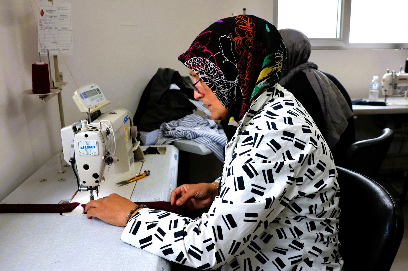 KUMAŞLAR TASARIMA, HAYALLER MESLEĞE DÖNÜŞÜYOR
