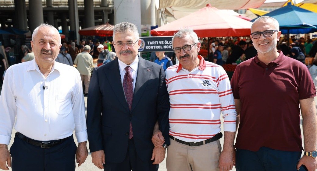 Mevlana Kapalı Pazar Yeri’nde Esnaf ve Vatandaşla Gönül Buluşması