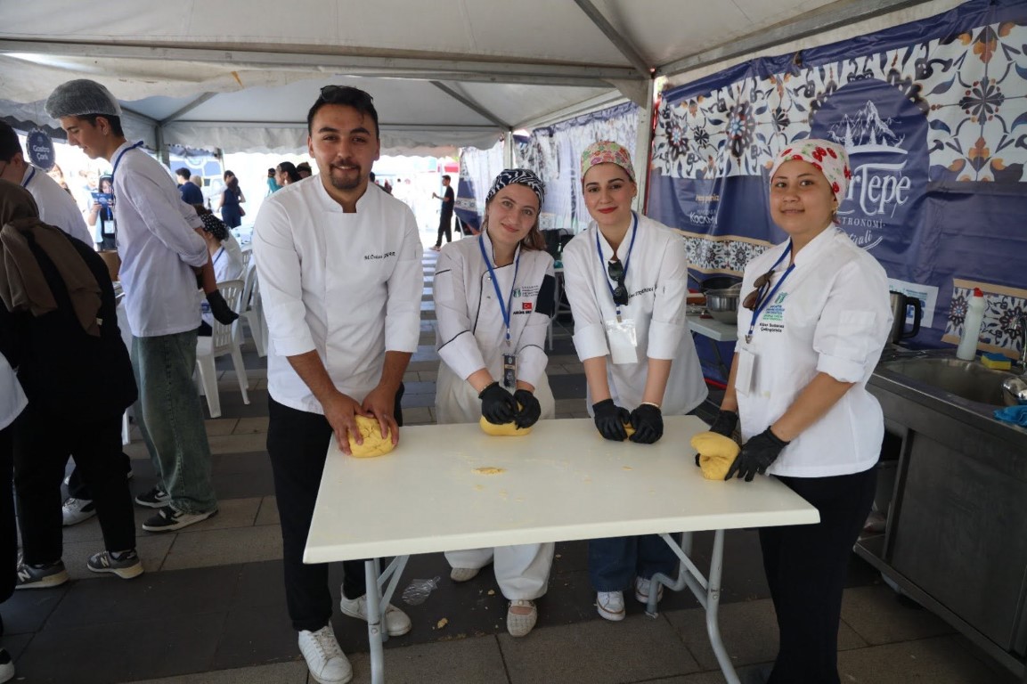 Kartepe Gastronomi Festivali'nde Atölyelere Yoğun İlgi