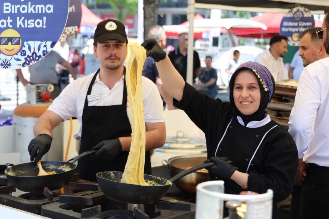 Kartepe Gastronomi Festivali'ne Yoğun Katılım