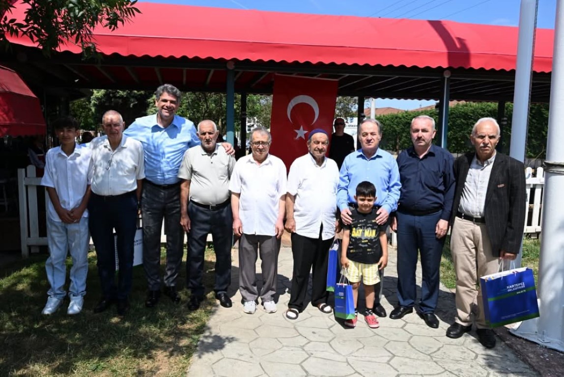 Kartepe'de Duygu Dolu Babalar Günü Programı