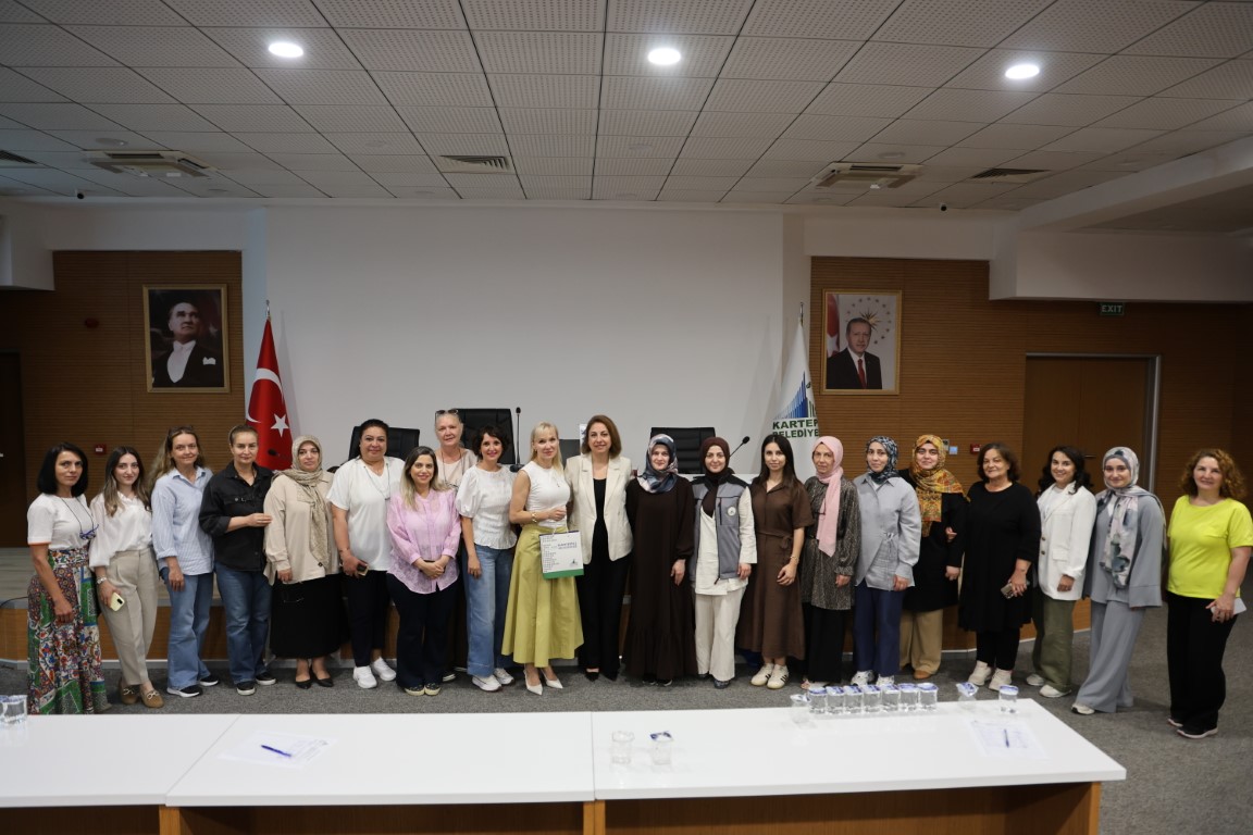 Kartepe'de Personel Eğitimleri Devam Ediliyor