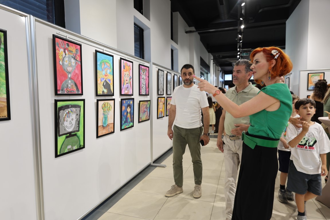 Kartepe'de Sanatın Renkleri Buluştu