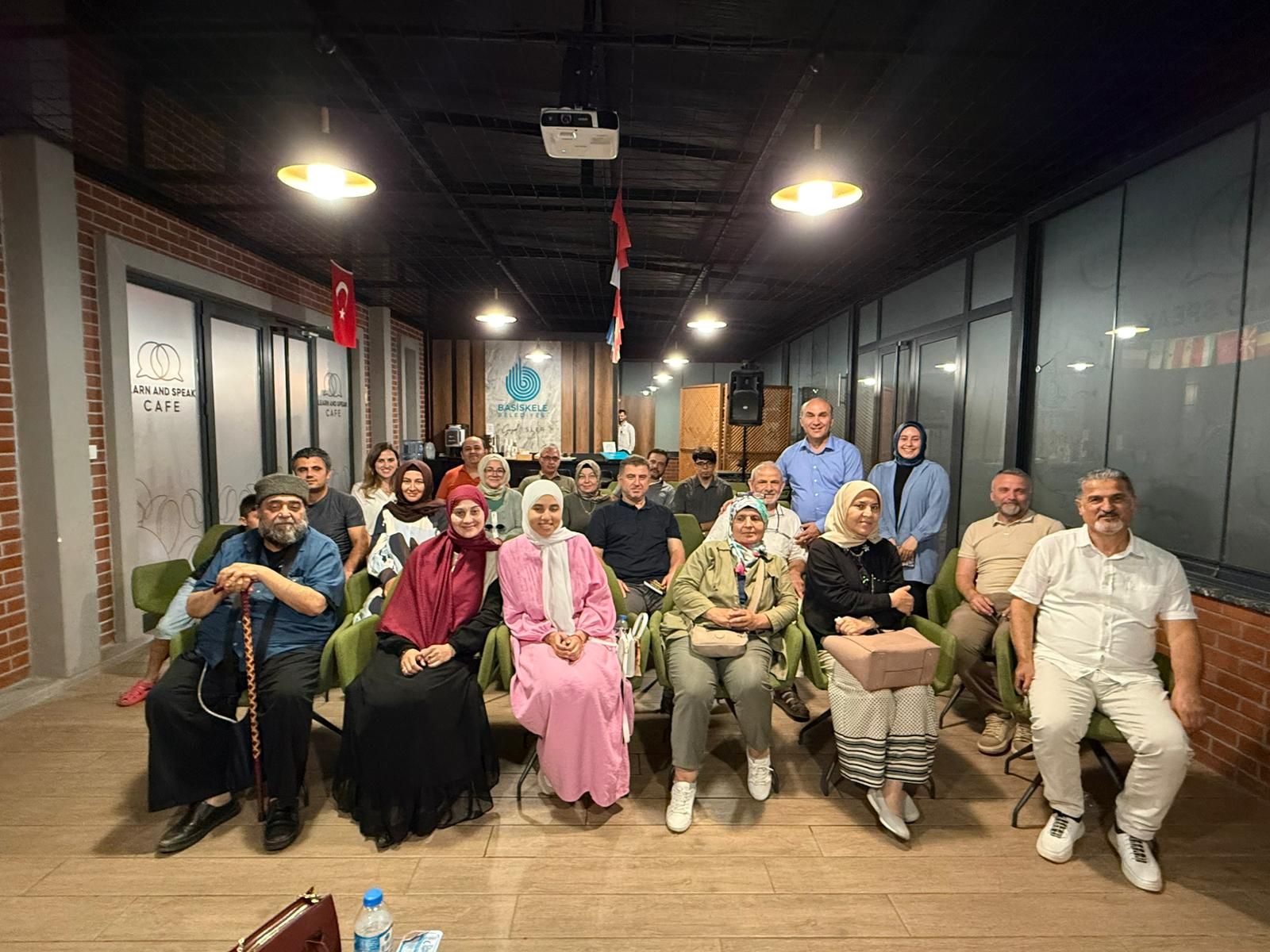 Aşkın ve Gönlün Dili Kitaphane´de Konuşuldu