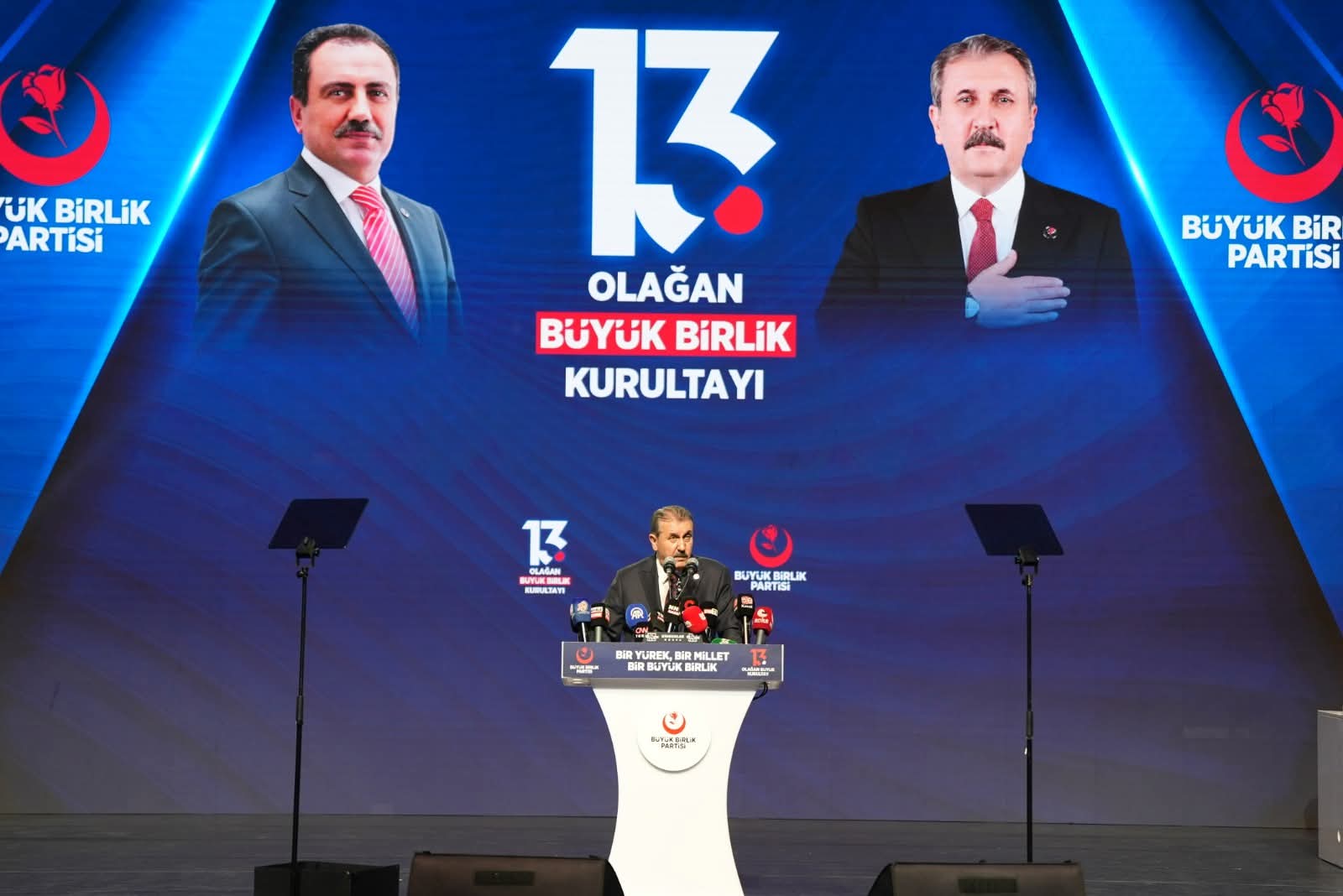 Büyük Birlik Partisi Genel Merkez Olağan Kongresini Yaptı