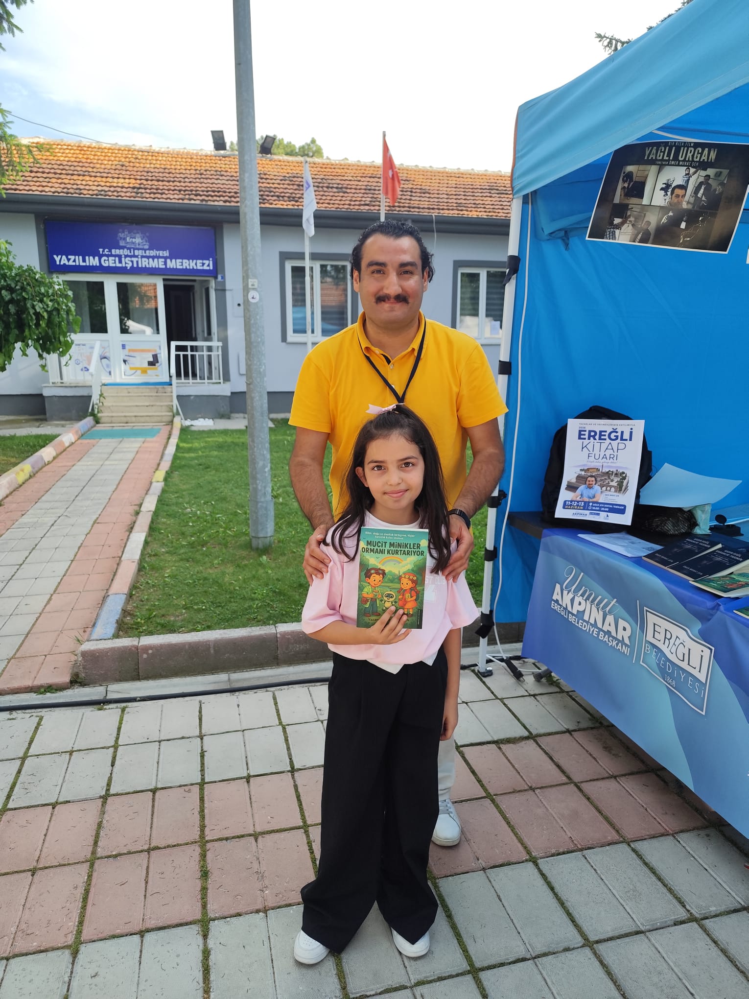 Yazar Ömer Murat ŞEN, Ereğli Kitap Fuarı'nda Minik Okurlarıyla Buluştu