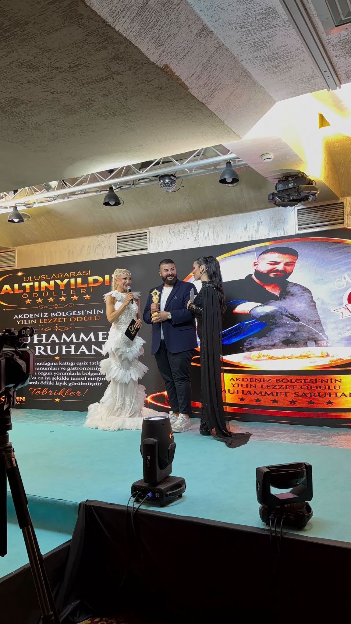 Akdeniz Bölgesi’nin Lezzet Elçisi Muhammet Saruhan’a Büyük Onur
