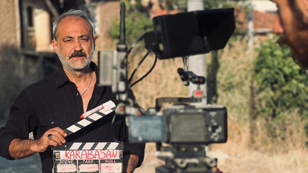 Usta Oyuncu Arif Selçuk: Türk Dizi, Sinema ve Tiyatrosunun Sessiz Gücü