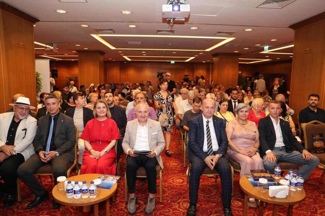 Fatma Kaplan Hürriyet’ten İzmit’e Yeni Kültür Yatırımı: Opera ve Kültür Merkezi Projesi Tanıtıldı