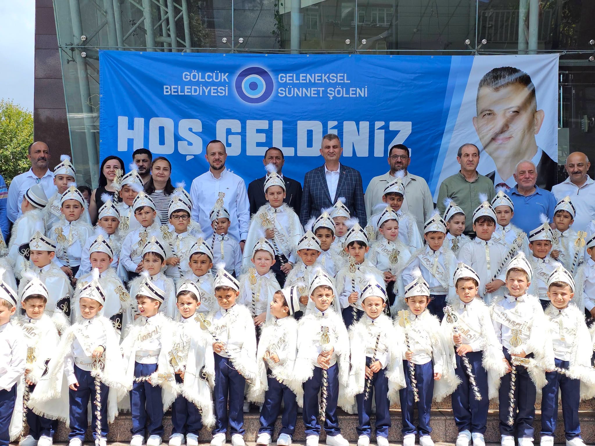 Gölcük'te Sünnet Çocuklarının Mutluluğu Şölene Dönüştü