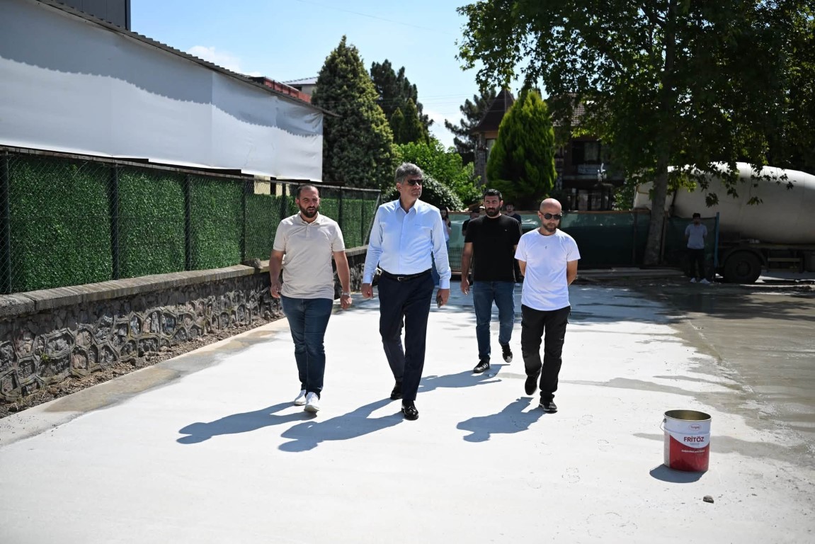 Kartepe Belediye Başkanı Kocaman Spor Yatırımlarını Yerinde İnceledi