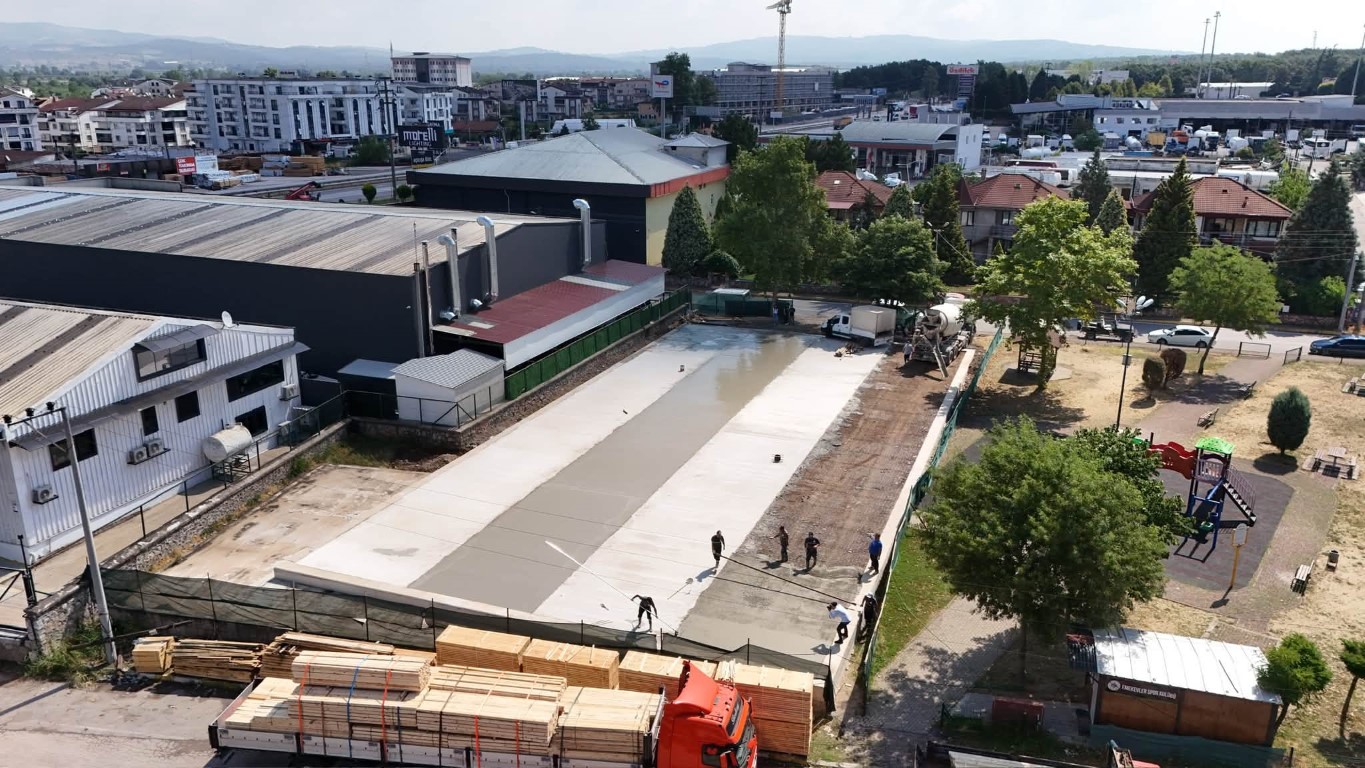 Kartepe Belediye Başkanı Kocaman Spor Yatırımlarını Yerinde İnceledi