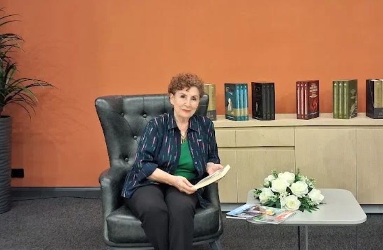 Gazeteci Yazar Sevcan Tamer İzmit’in Eski Günlerini ve Komşuluk İlişkilerini Anlattı