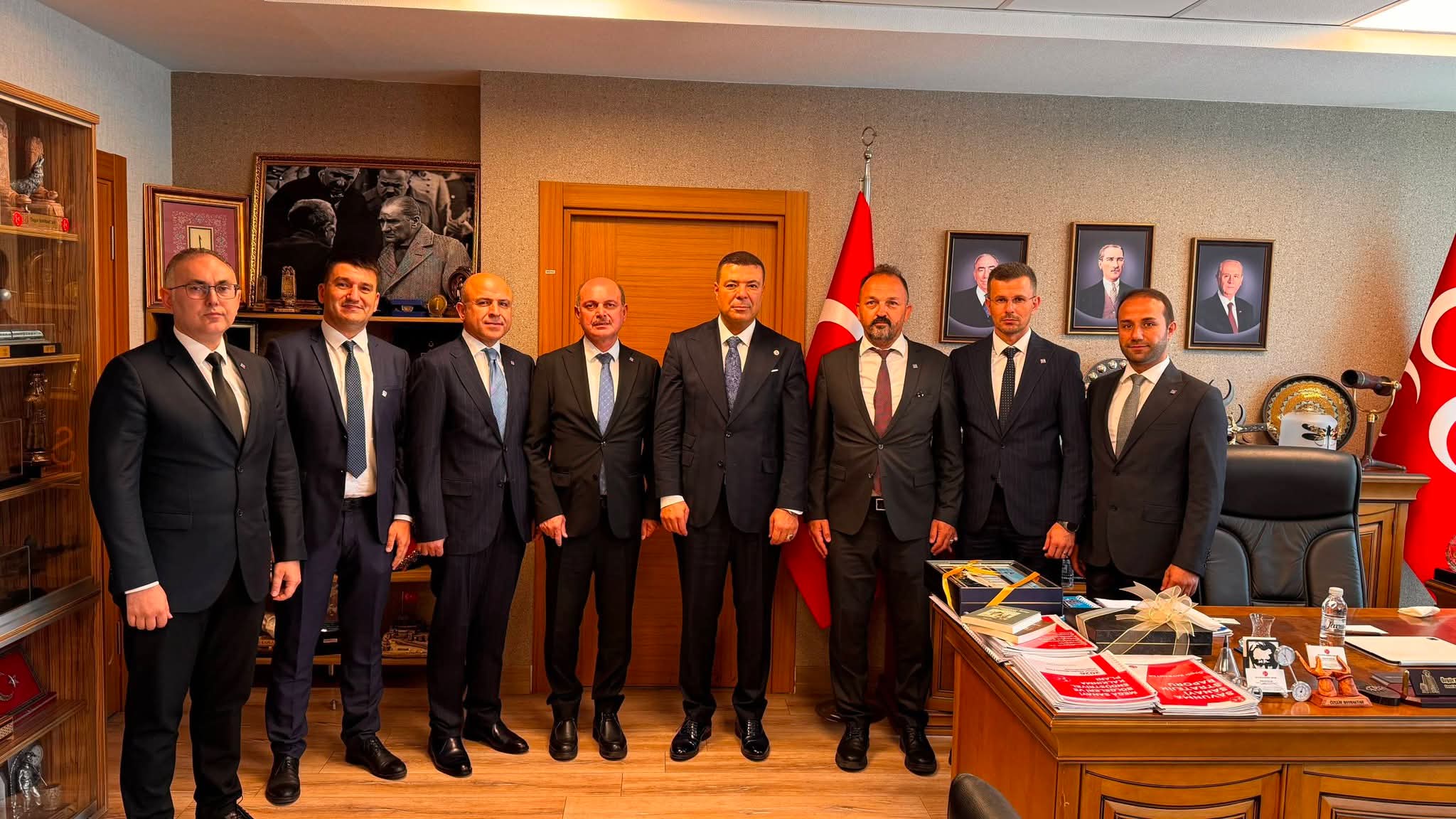 Körfez Ticaret Odası Heyeti, MHP Genel Başkan Yardımcısı Özgür Bayraktar'ı Ziyaret Etti