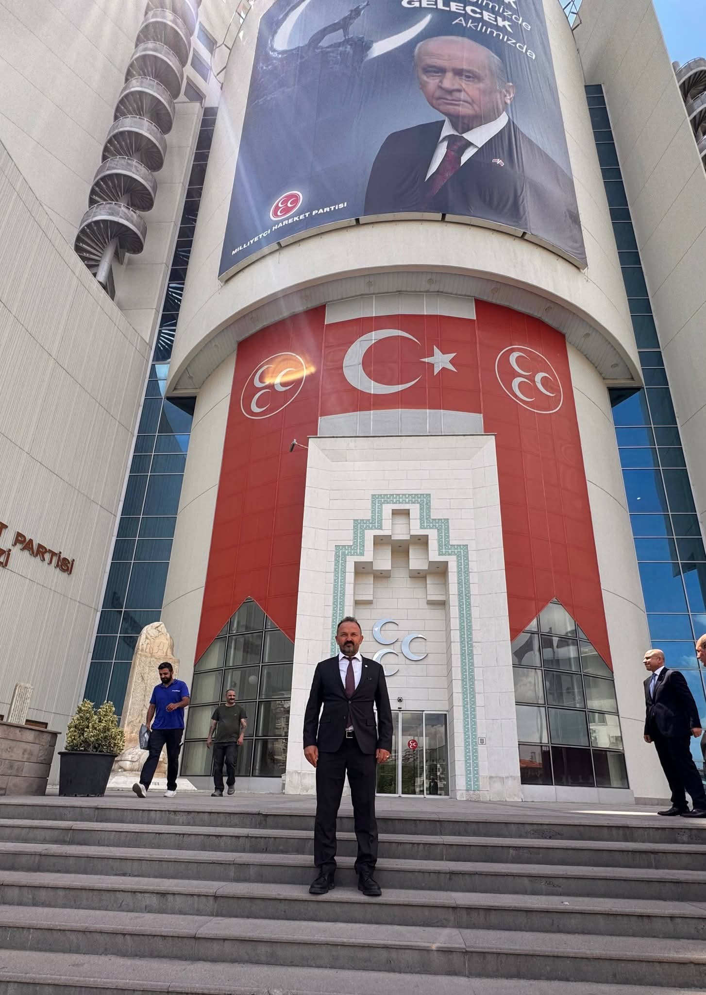 Körfez Ticaret Odası Heyeti, MHP Genel Başkan Yardımcısı Özgür Bayraktar'ı Ziyaret Etti