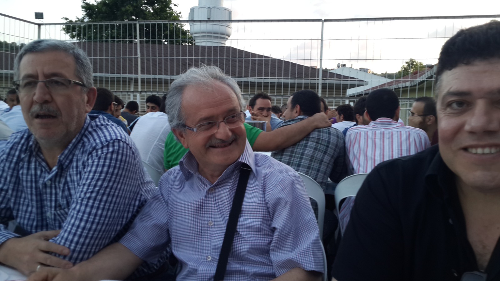 Eğitimci Yazar Hayri Bostan Köşe Yazısı: Sarıyer'de Vuslat