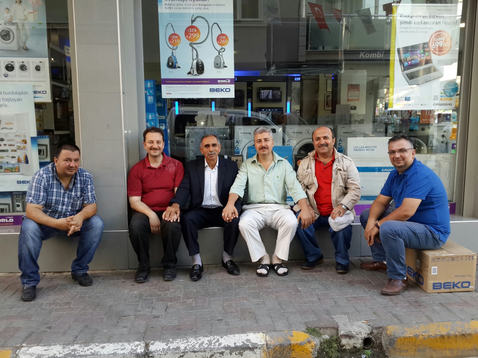 Eğitimci Yazar Hayri Bostan Köşe Yazısı: Sarıyer'de Vuslat