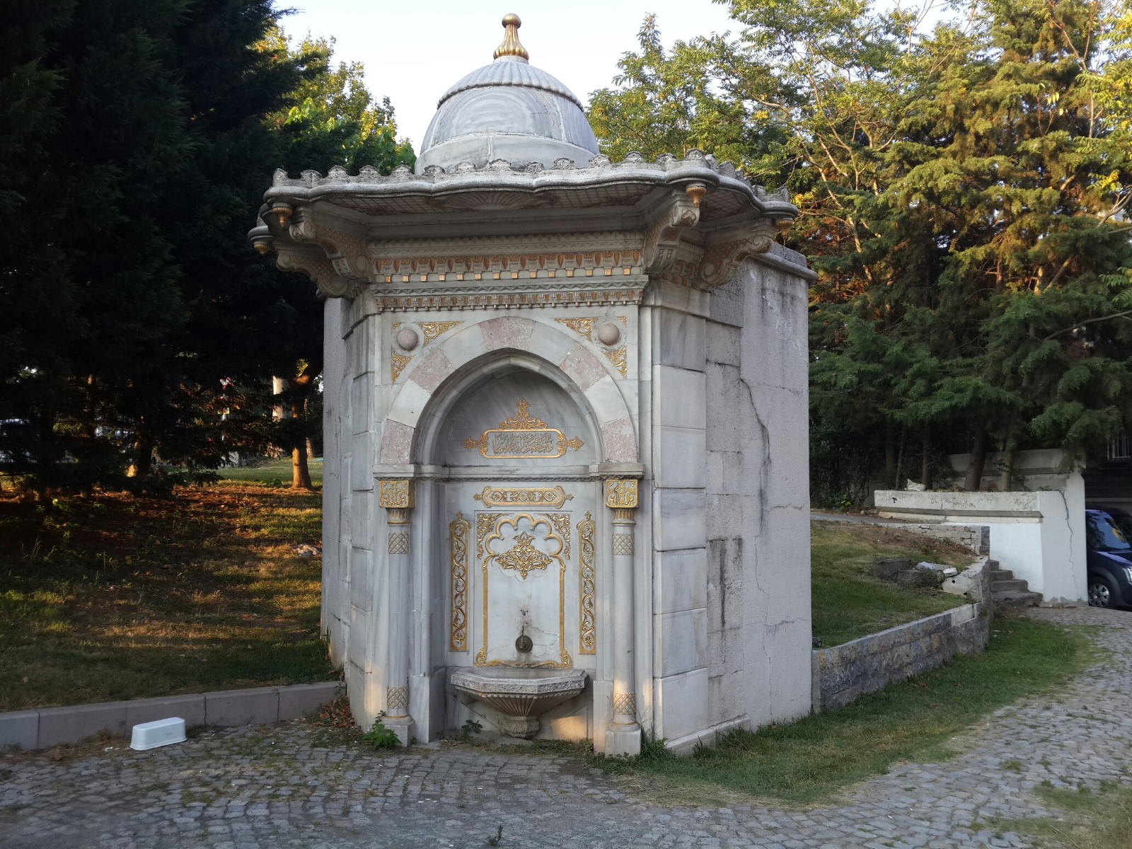 Eğitimci Yazar Hayri Bostan Köşe Yazısı: Sarıyer'de Vuslat