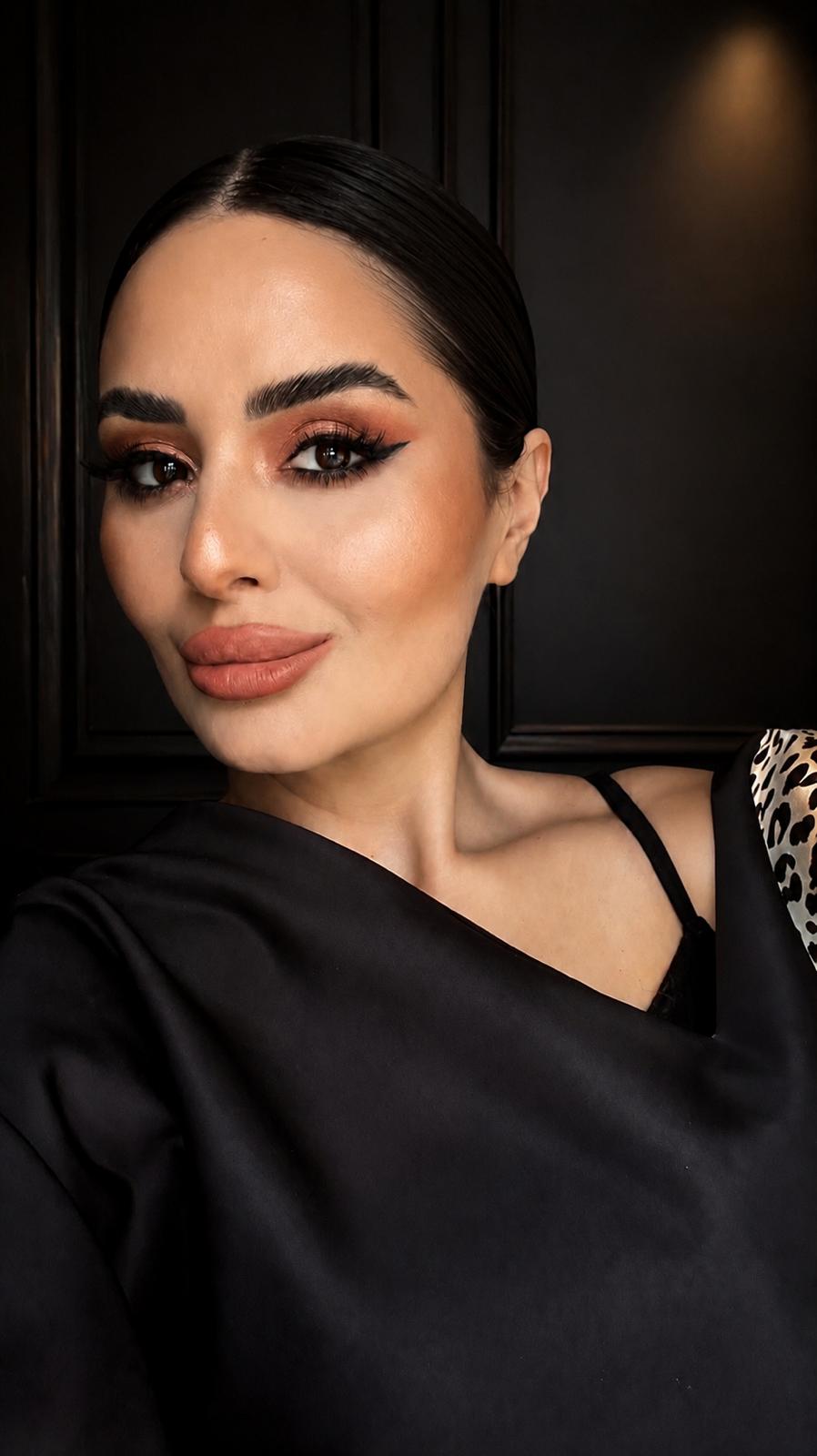 Makeup Artist, Şair Yazar Tuğba Tunalı ile Röportajımız