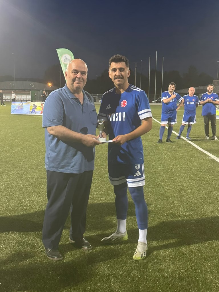 Kartepe Belediyesi'nde Futbol Turnuvası Dostlukla Tamamlandı