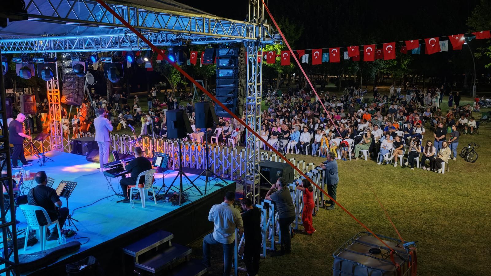 Başiskele Sahili’nde Umut Kaplan Rüzgarı Esti