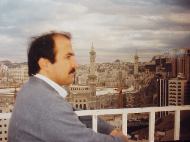 Eğitimci Yazar Hayri Bostan: "Umre Ziyaretlerimiz"
