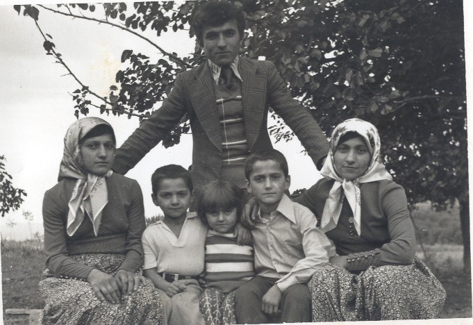 Eğitimci Yazar Hayri Bostan Köşe Yazısı: "Neler Gördük Neler"