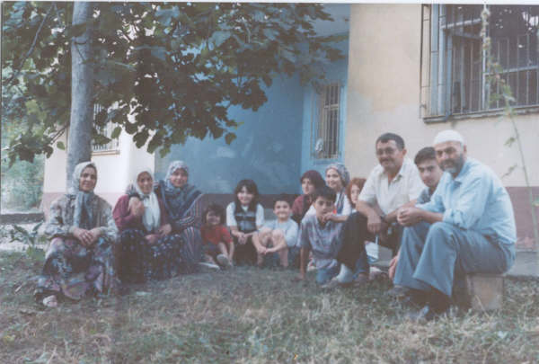 Eğitimci Yazar Hayri Bostan Köşe Yazısı: "Neler Gördük Neler"