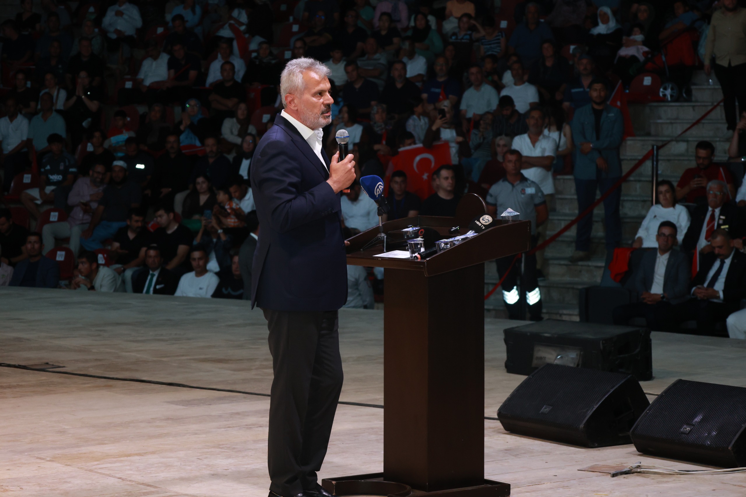 15 TEMMUZ ANMA PROGRAMINDA HATAY TEK YÜREK OLDU