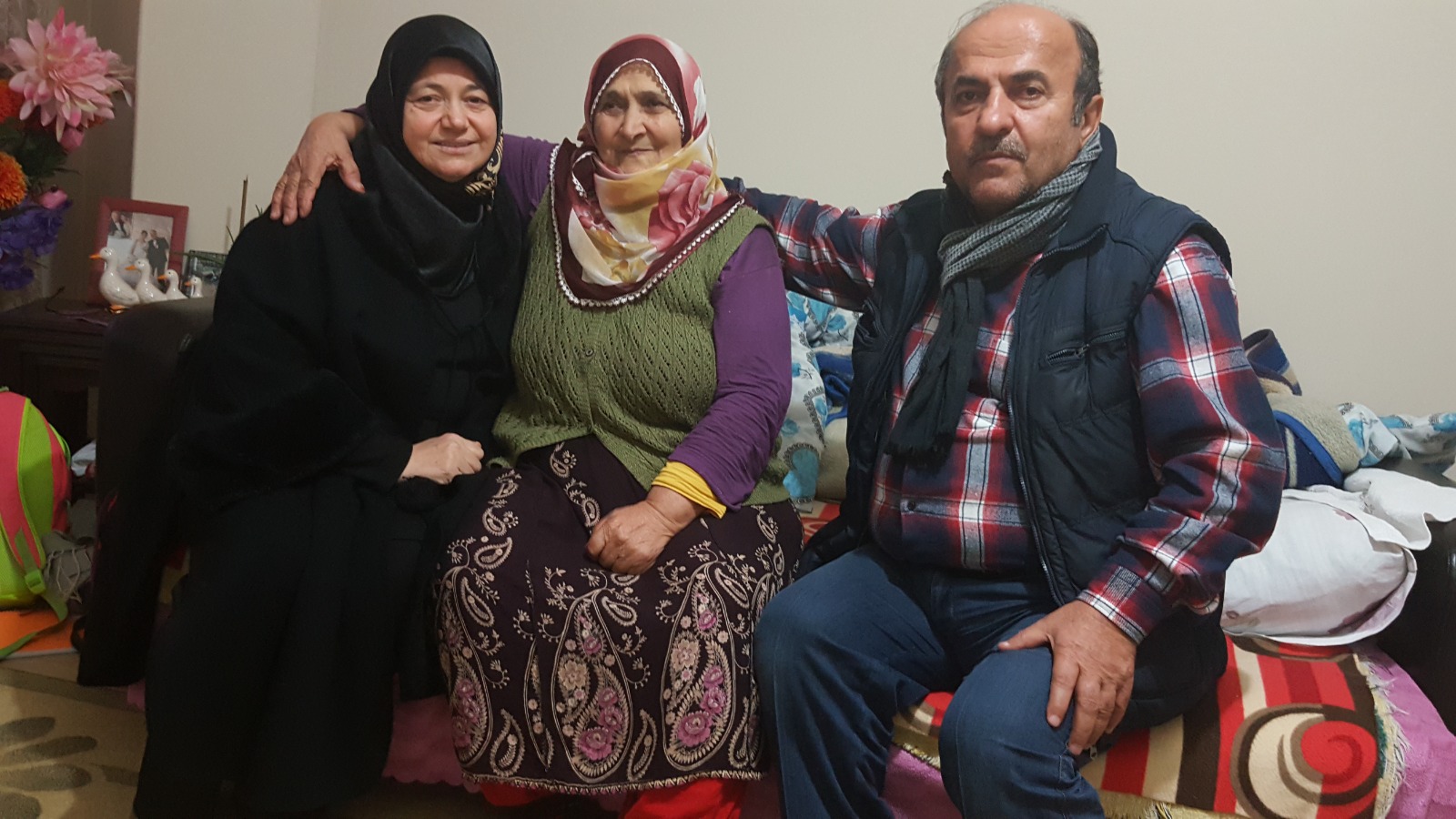 Eğitimci Yazar Hayri Bostan Köşe Yazısı: "Araba Bahane, Gezmek Şahane: Sıla-i Rahim"