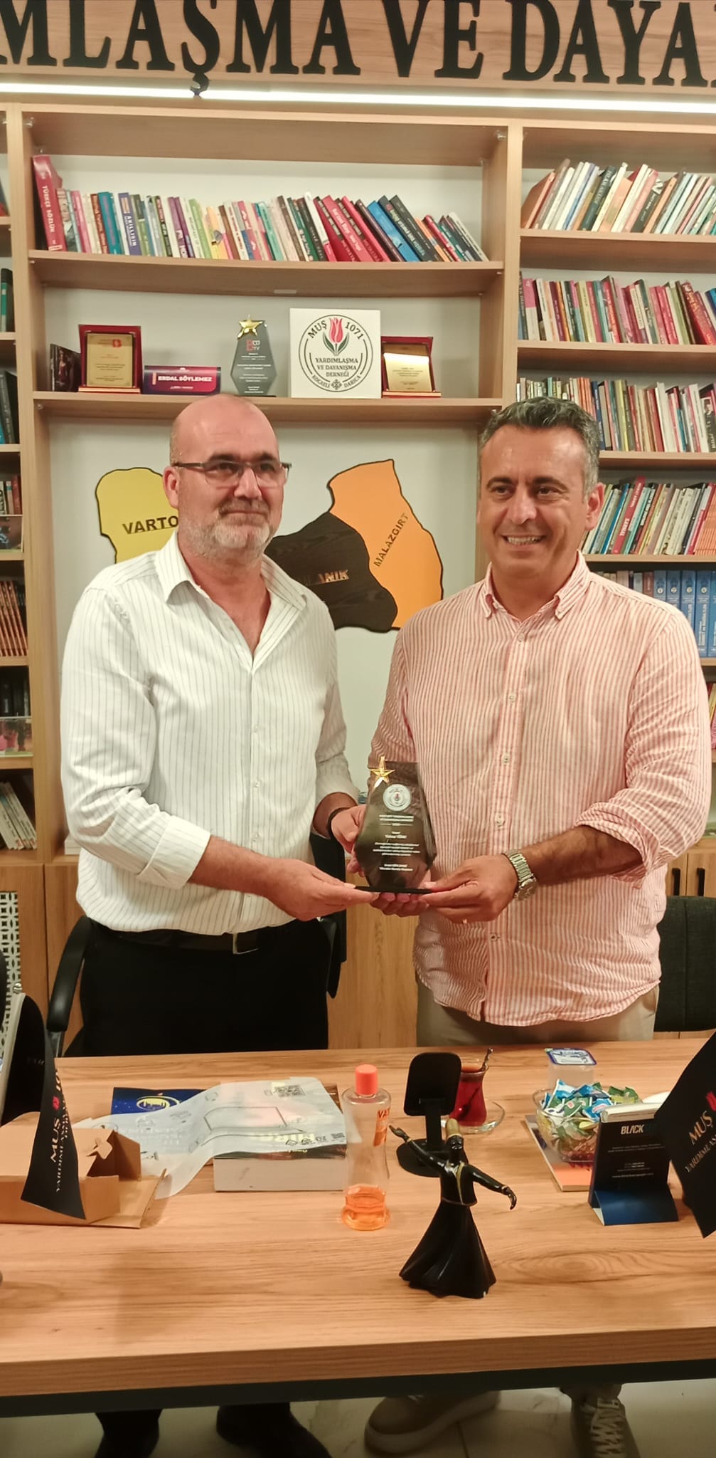 DASİAD Başkanı Yakup Törk'ten Muş 1071 Derneği'ne Anlamlı Ziyaret