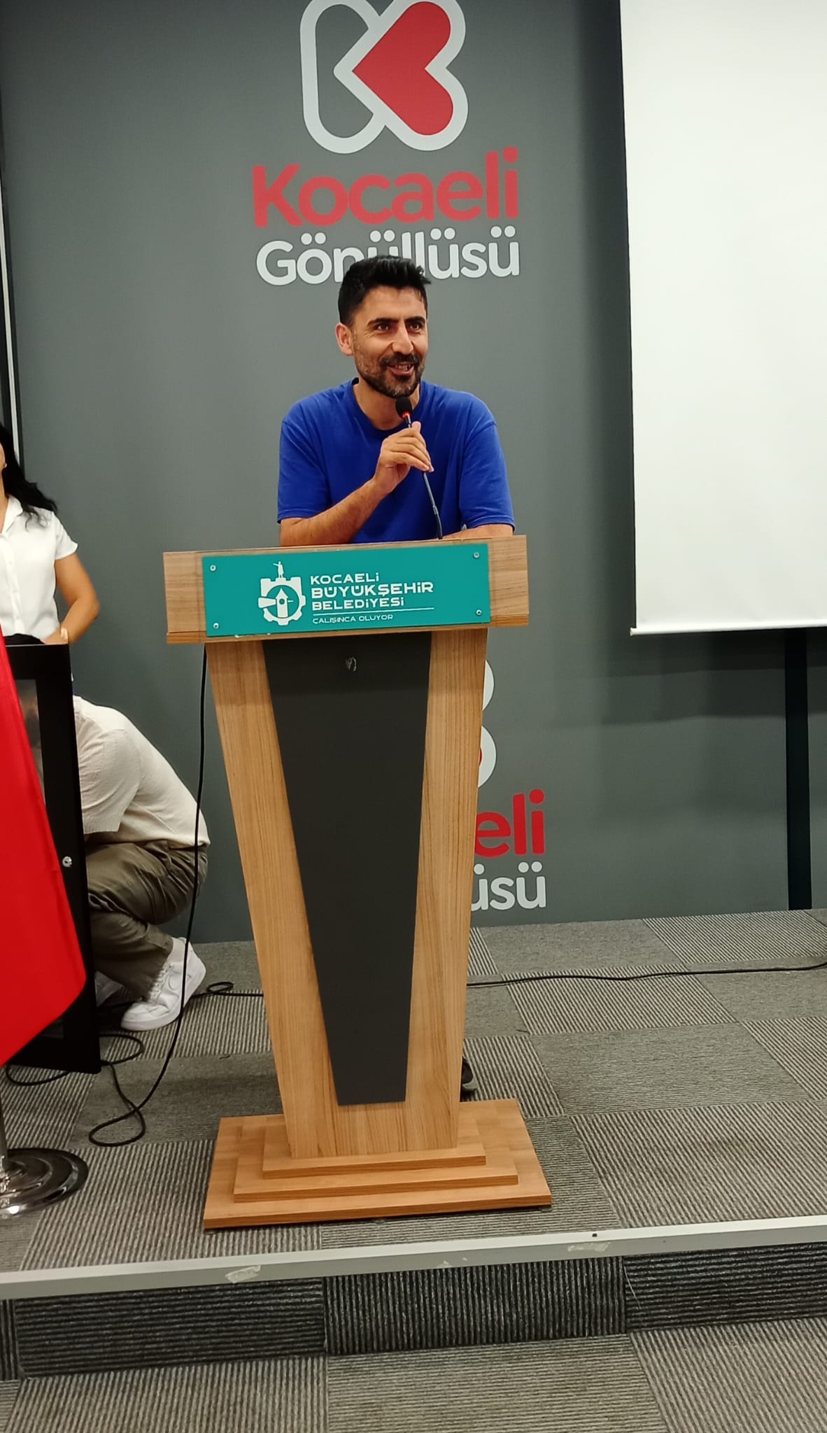 TÜSŞAD Gönülleri Şiir ve Müzikle Buluşturdu