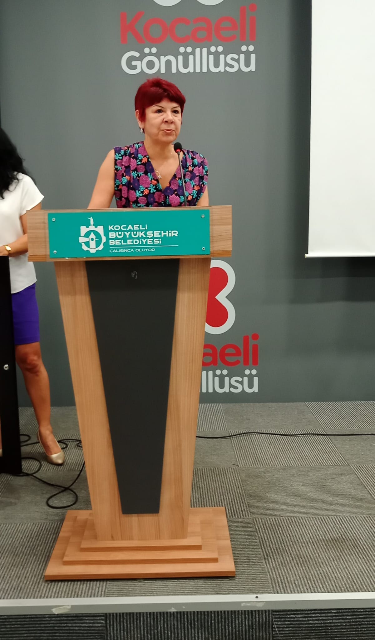 TÜSŞAD Gönülleri Şiir ve Müzikle Buluşturdu