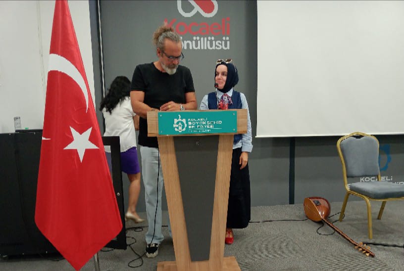 TÜSŞAD Gönülleri Şiir ve Müzikle Buluşturdu