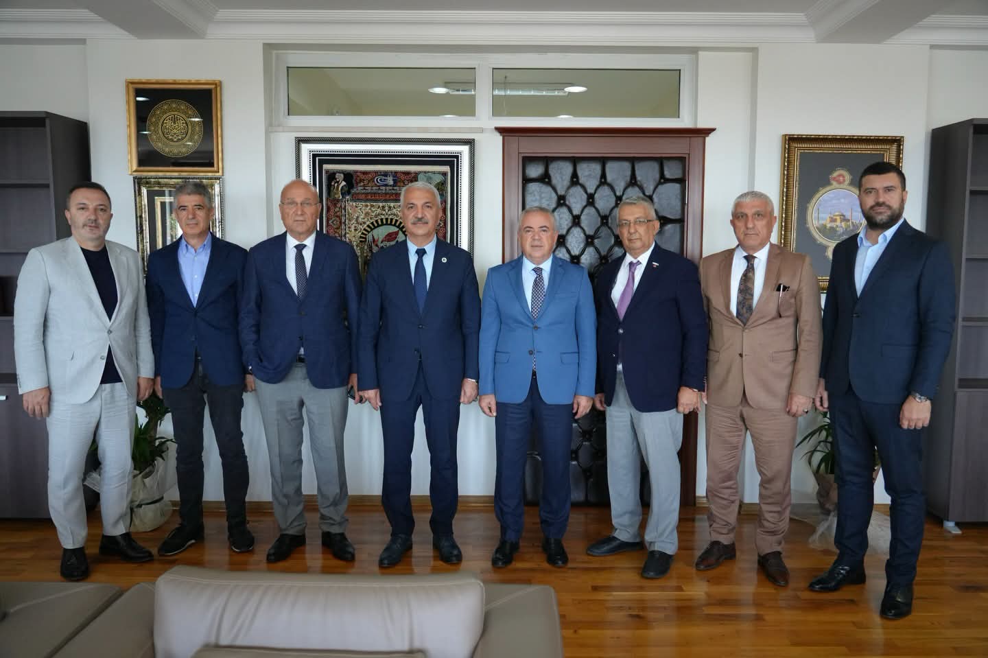 Gebze Ticaret Odası'ndan Dilovası Kaymakamı Resul Çelik'e Hayırlı Olsun Ziyareti