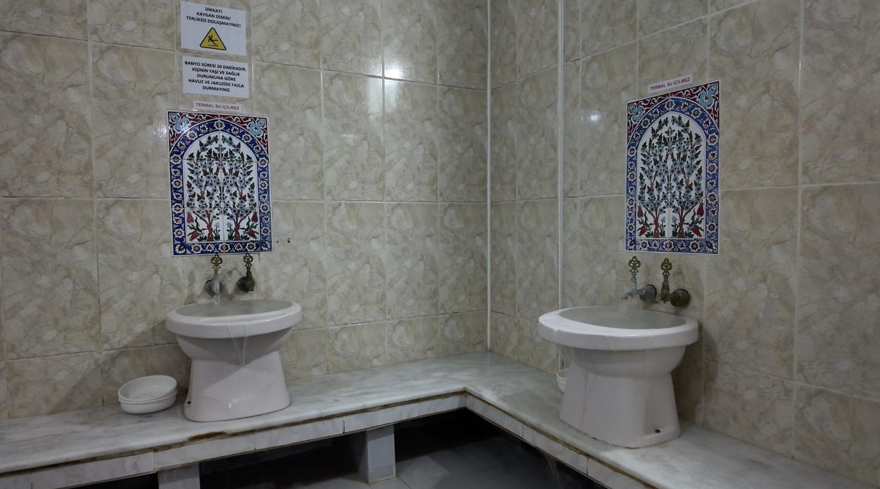 KIZILCAHAMAM ŞİFA TERMAL SOSYAL TESİSİ YENİLENEN YÜZÜYLE HİZMET VERMEYE BAŞLADI