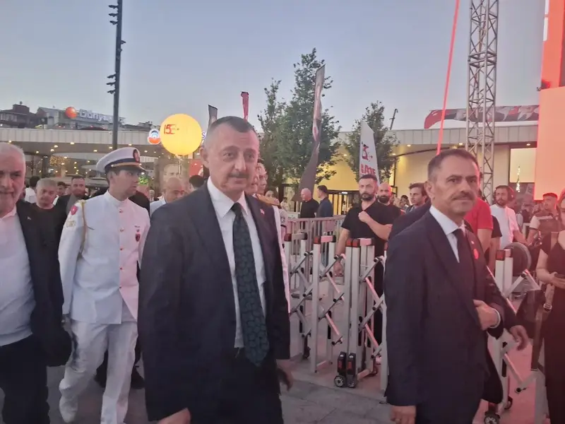 Kocaeli, 15 Temmuz Demokrasi ve Millî Birlik Günü’nde Tek Yürek Oldu