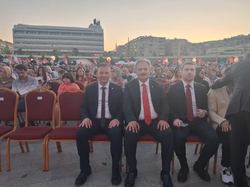 Kocaeli, 15 Temmuz Demokrasi ve Millî Birlik Günü’nde Tek Yürek Oldu