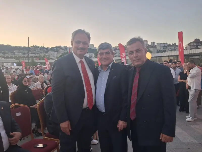 Kocaeli, 15 Temmuz Demokrasi ve Millî Birlik Günü’nde Tek Yürek Oldu