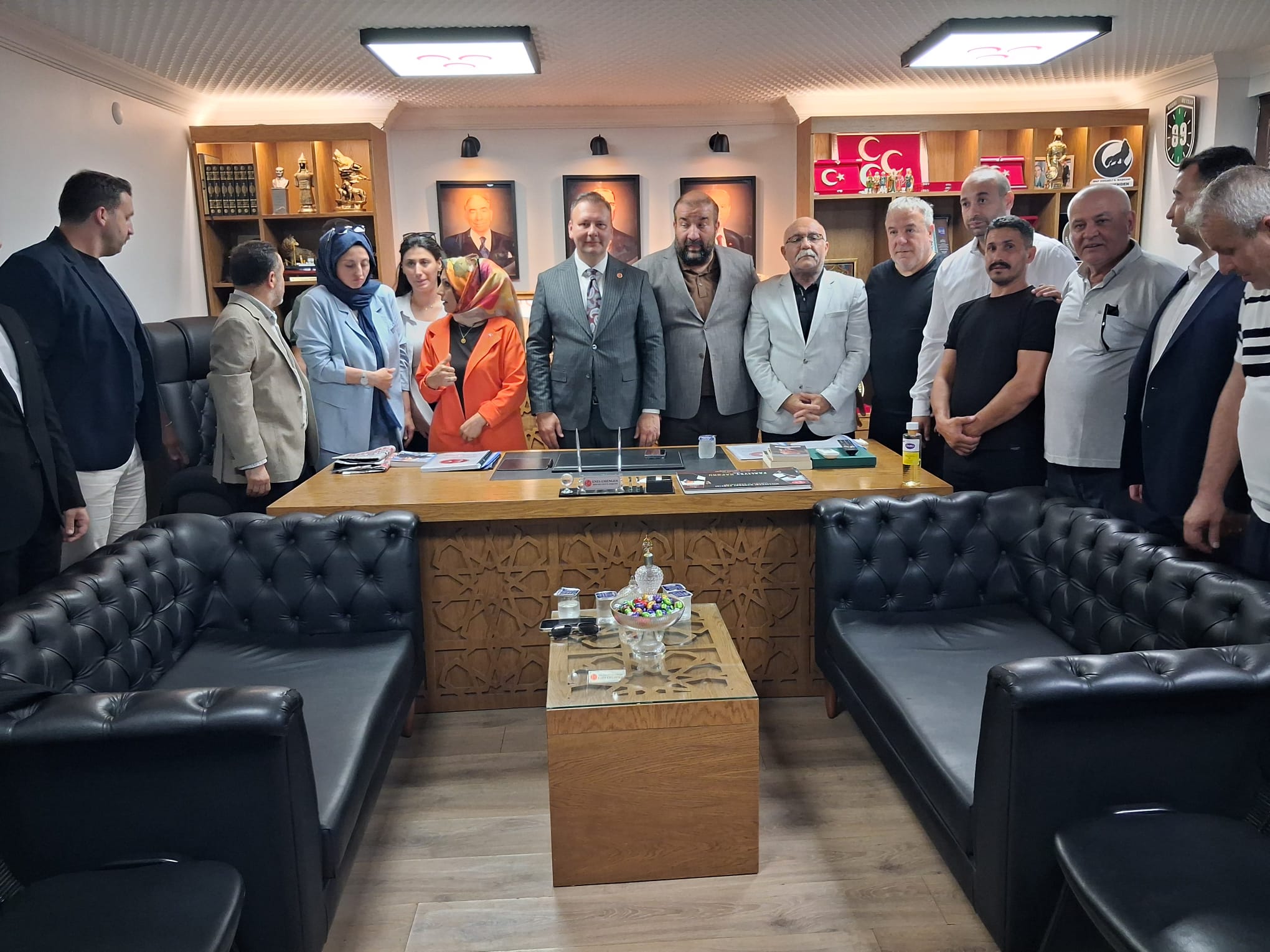 MHP Kocaeli İl Başkanı Enes Emengen Mazbatasını Aldı