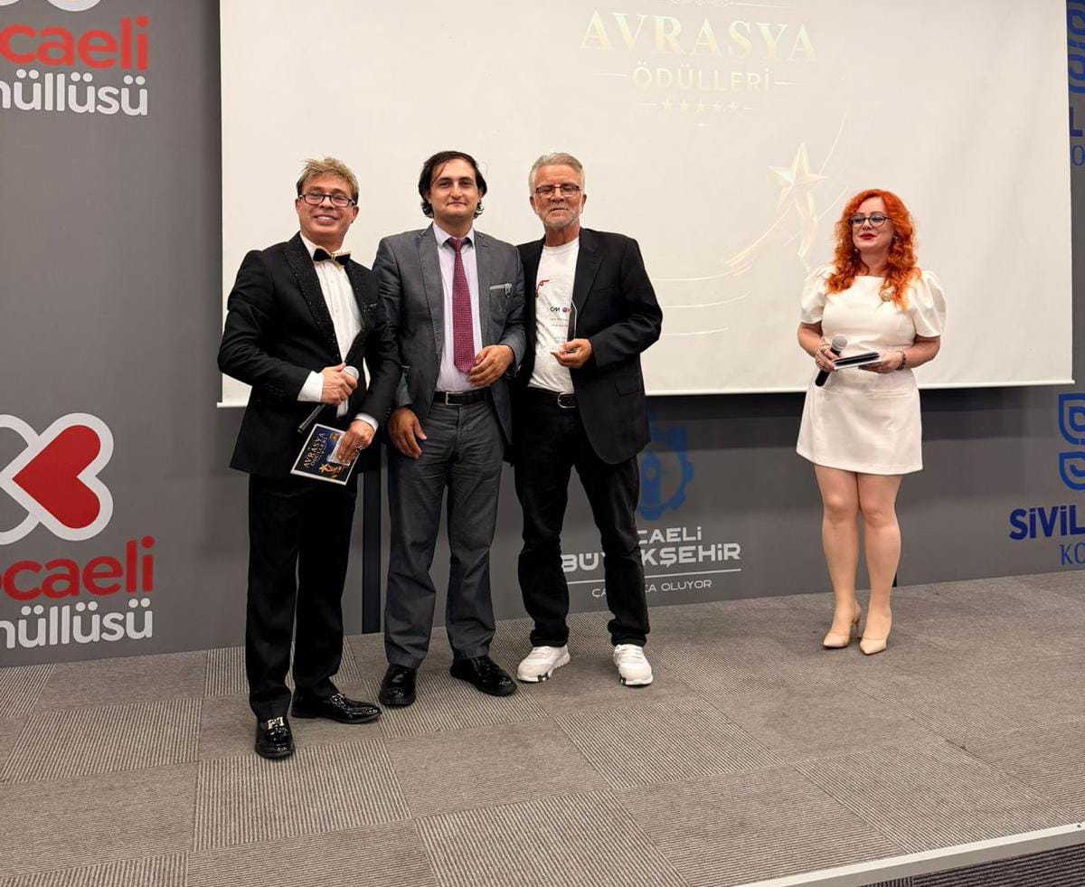 Halil Ustaoğlu’na Avrasya Ödülleri’nden Anlamlı Ödül